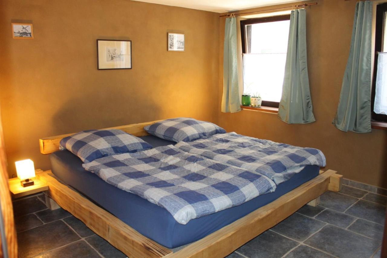 Appartement Feriengut Zum Trinkstorch à Leinsweiler Extérieur photo